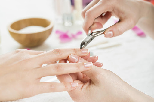 Classic Manicure