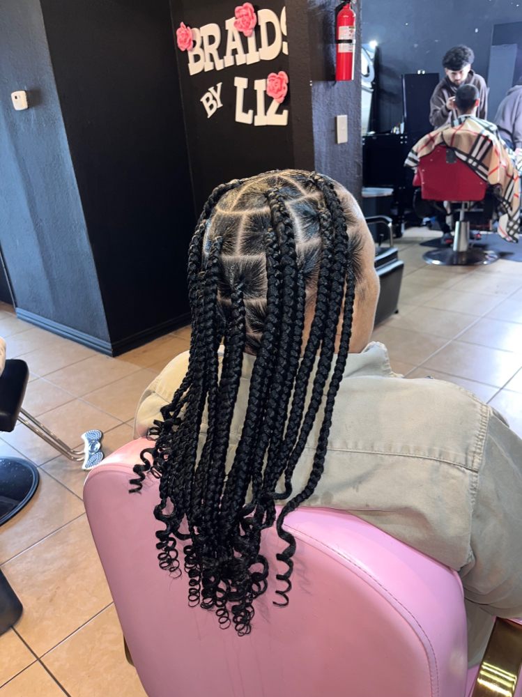 Savage Knotless Braids , Short