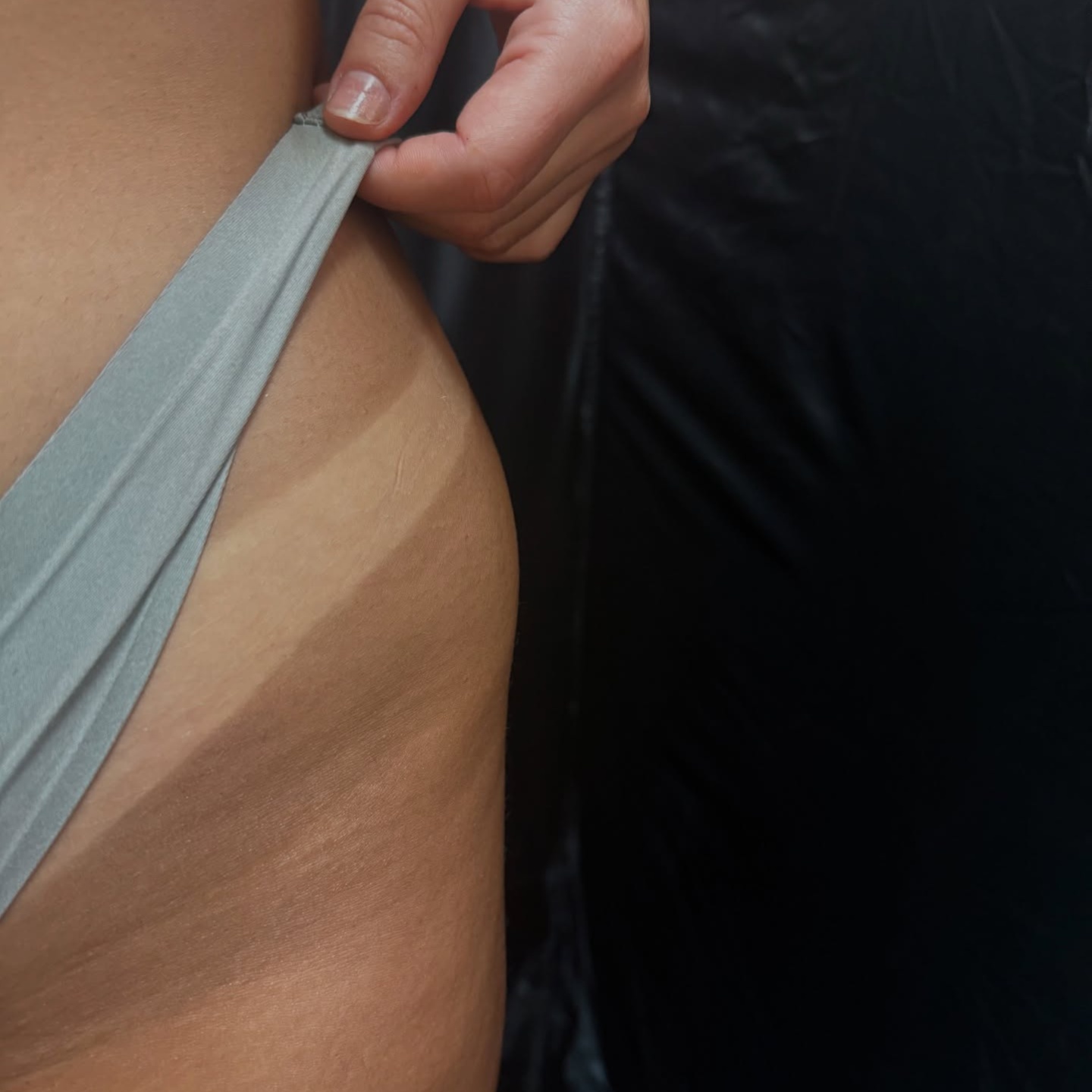 Custom Spray Tan at LUX Tan & Lounge in Chelsea, MI