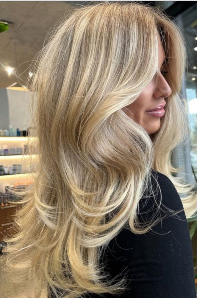Shampoo/Blowdry