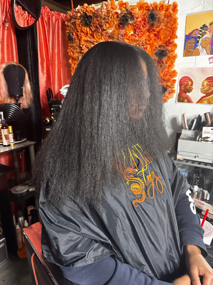 Shampoo & Blow Dry at Malayzian Stylez in Hammond, IN