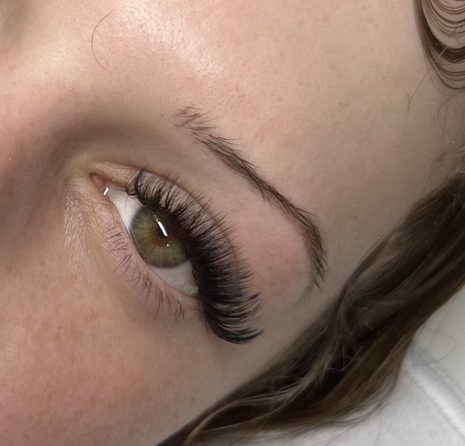 HYBRID SET at Lesli Lashess in Wichita, KS
