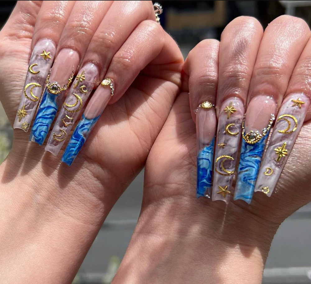 Encapsulated Nail Art