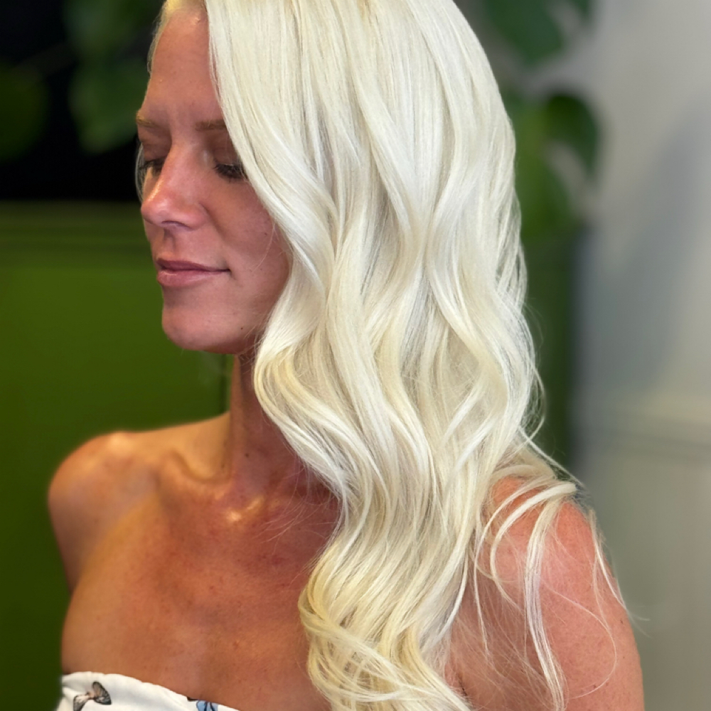 Blonding Touch Up at Leni’s Beauty Apothecary in Nevada City, CA