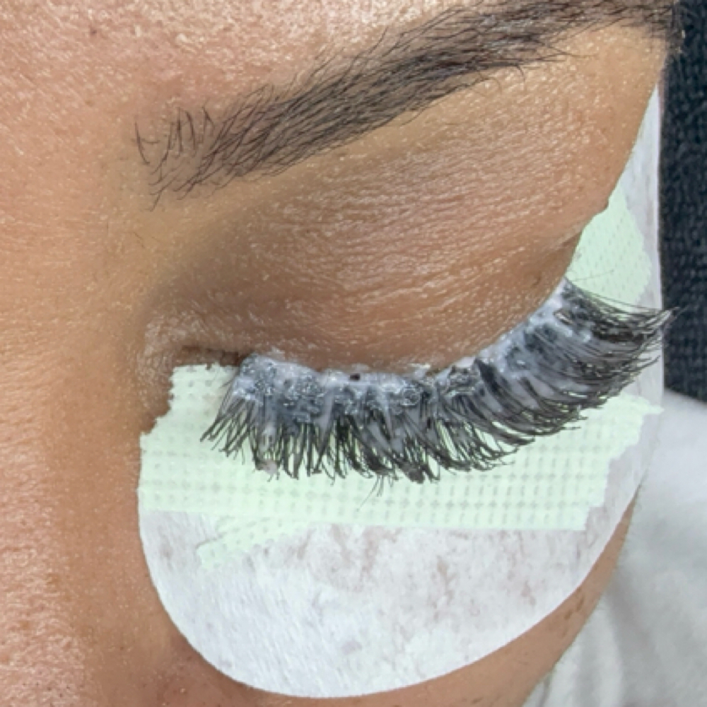 Lash Removal Service at Reflections Beauty Lounge in Rockford, IL