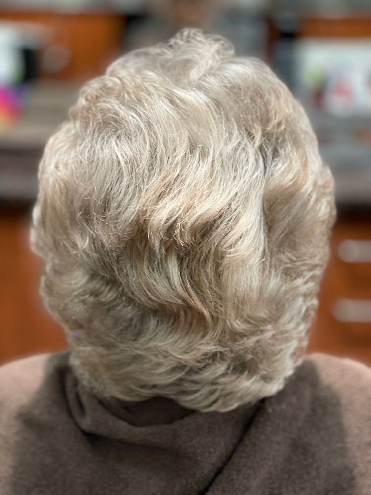 Senior Cut Color Shoulder Length