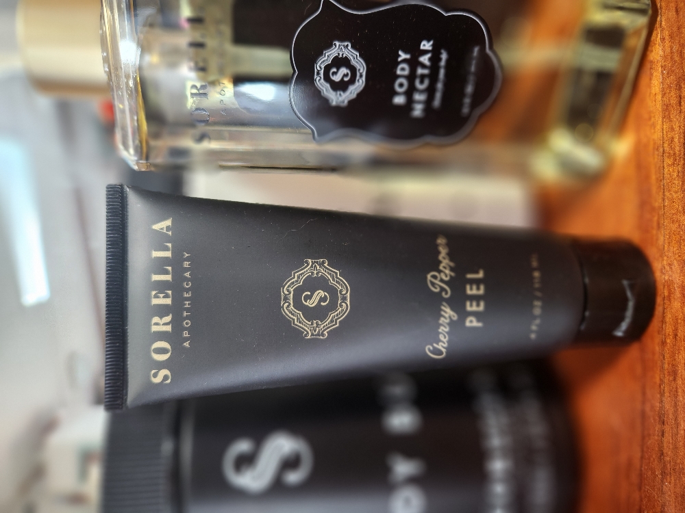 Oasis Gold Anti-aging Manicure