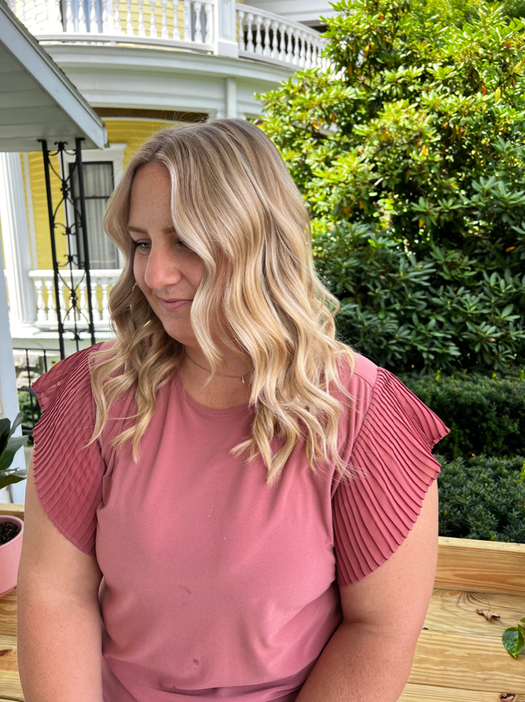Full Blonding Service