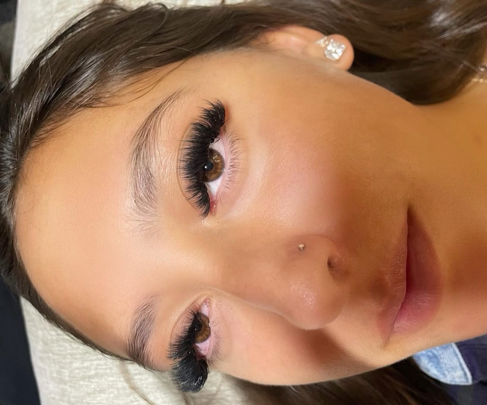 Volume Full Set at Lash Angel in Pittsburgh, PA