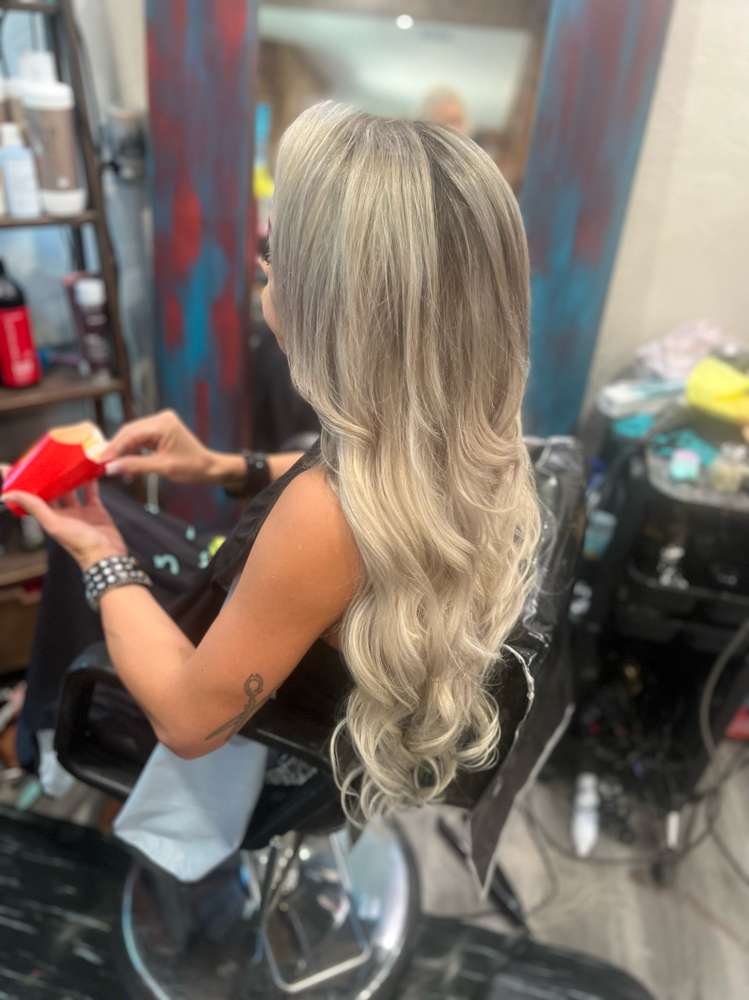 Highlight at All Prissyd Up Salon in Atoka, OK