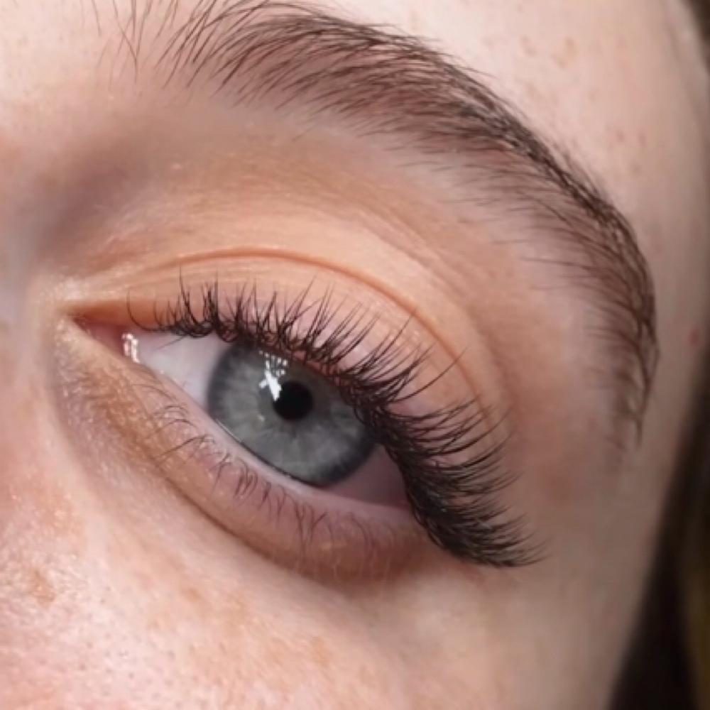 Classic Fill (15–21 days) at De La Ruiz Studio LLC in Norwalk, CT