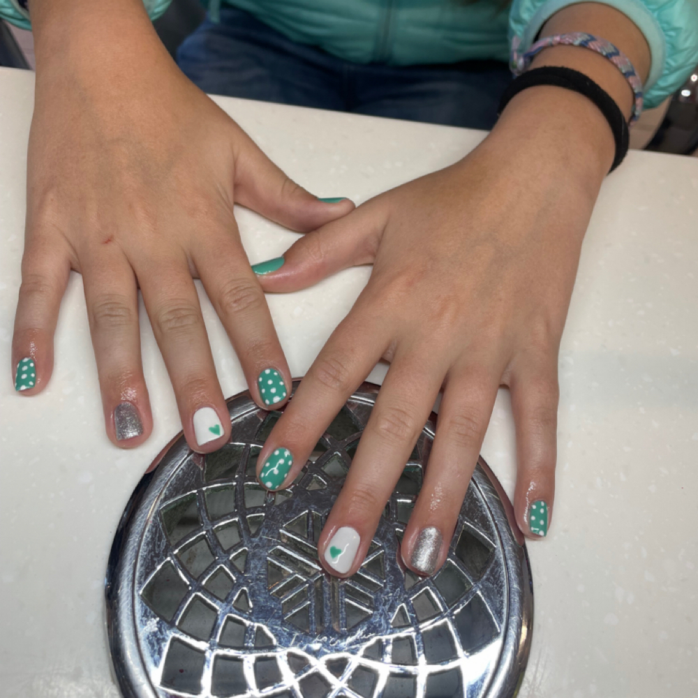 Kiddie Gel Manicure at Brendastar Services in Fredericksburg, TX