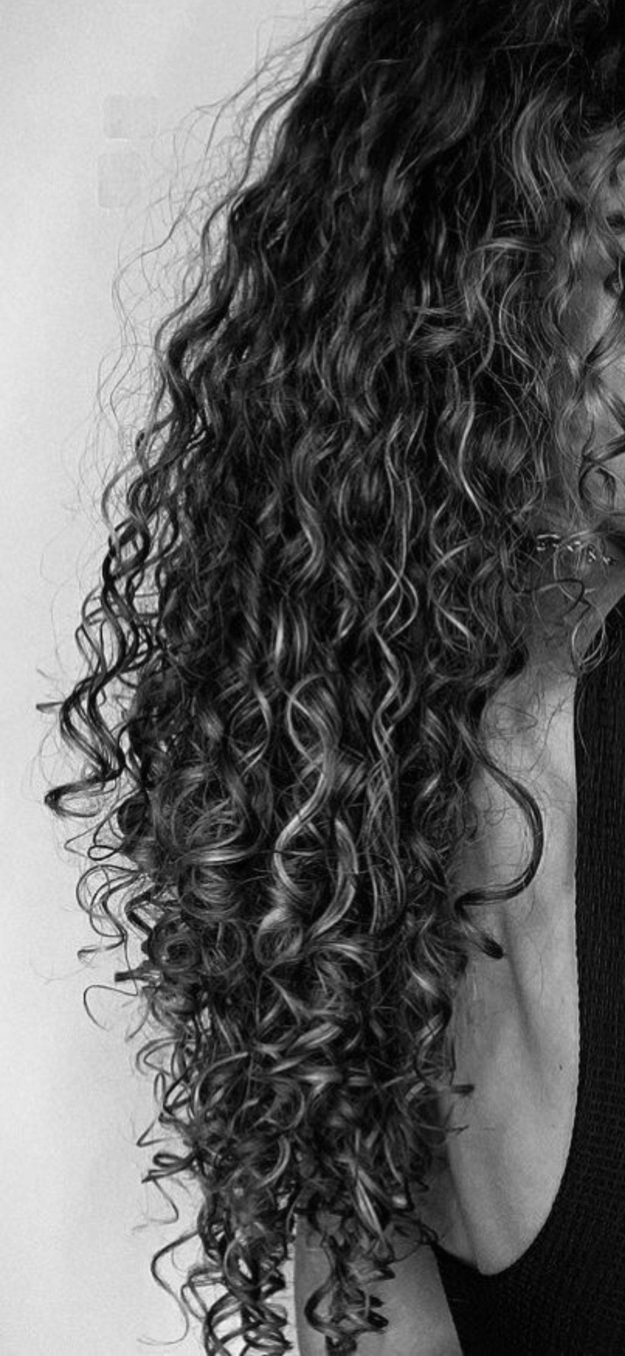 Custom Curl Cut at inmegschair in Jacksonville, FL