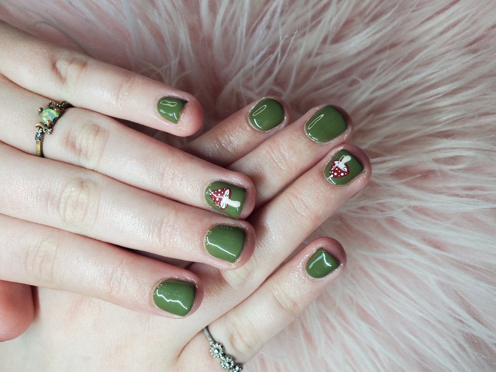 Gel Manicure at Studio misfit in Xenia, OH