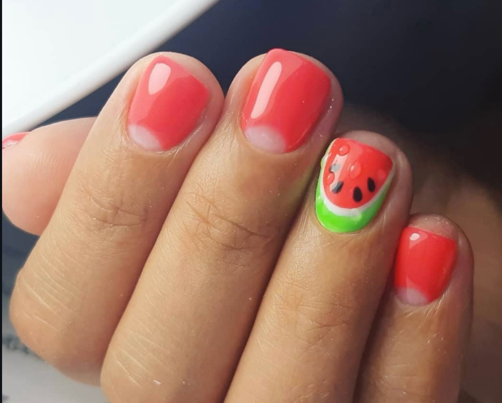 Kids manicure