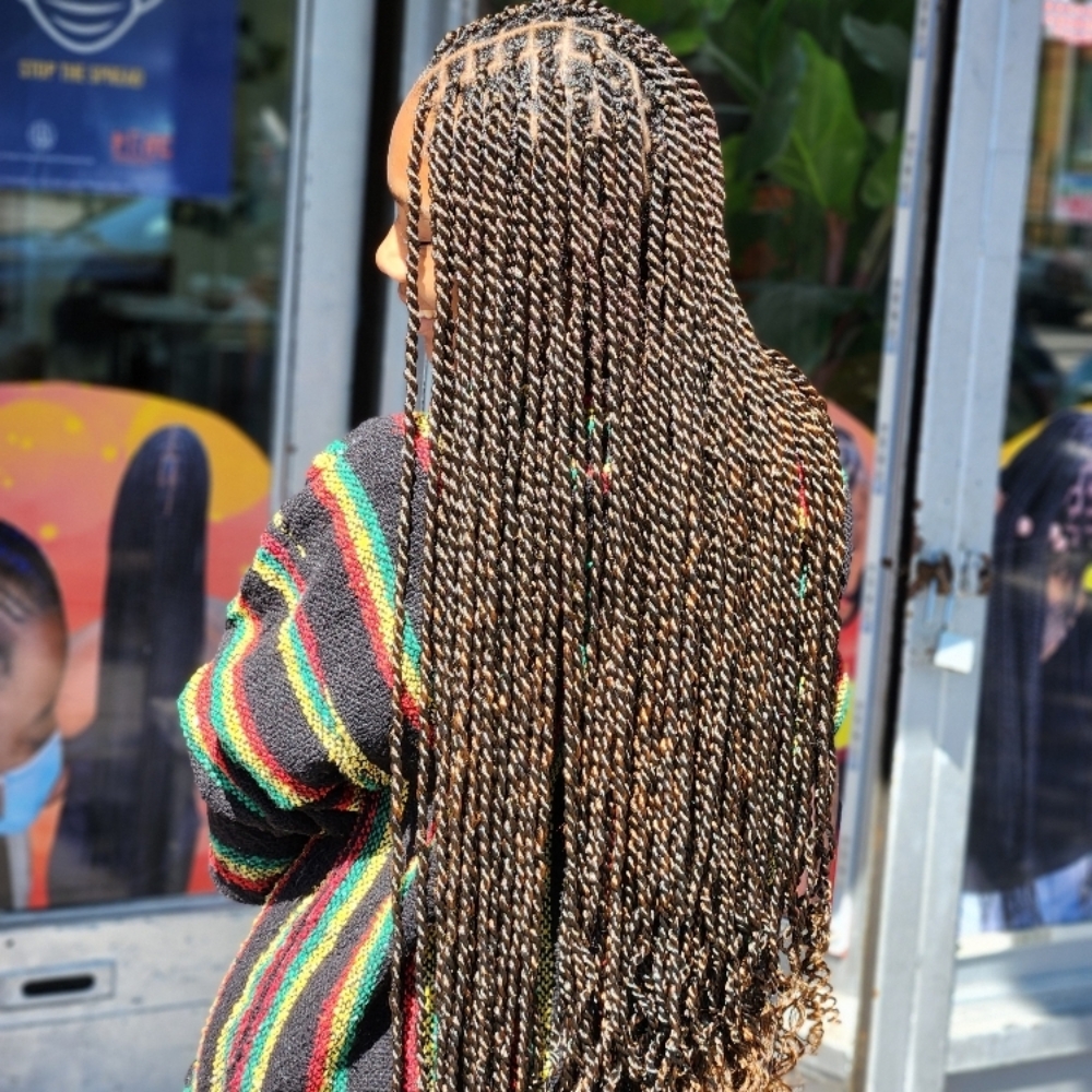 Senegal Twist at MaryamuAfricanbraids in Newark, NJ