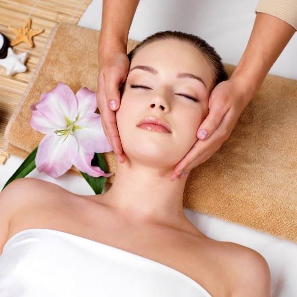 Radiance Enhancing Facial