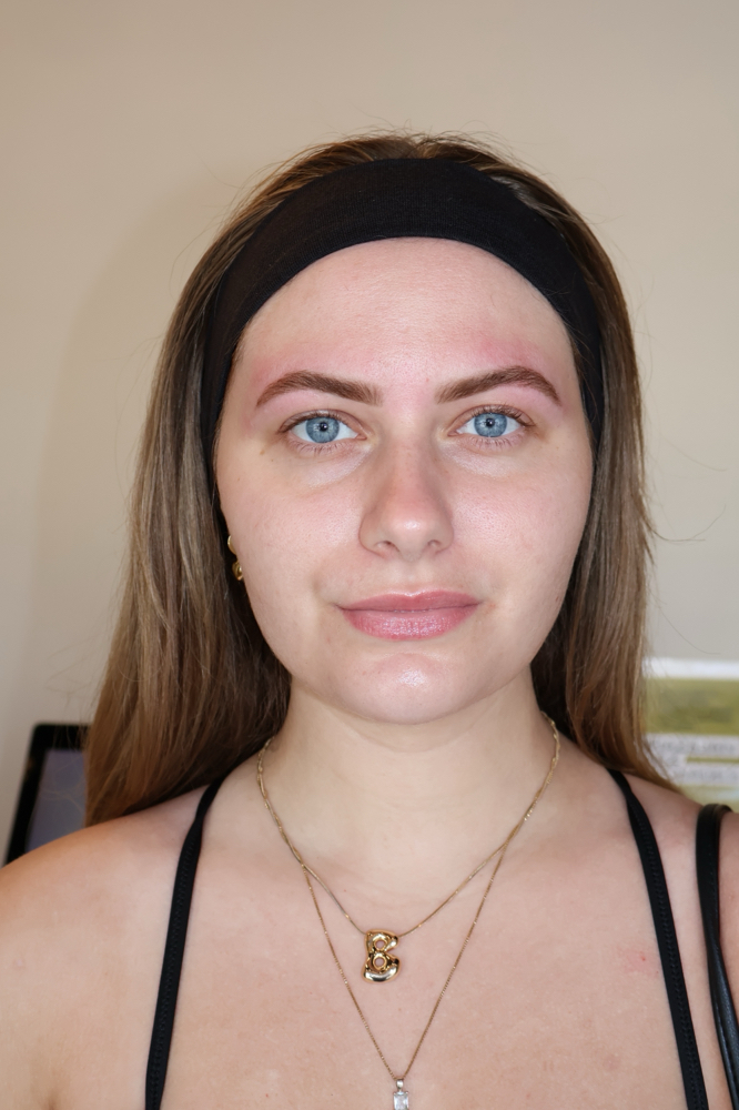 Brow Shaping + Brow Tint