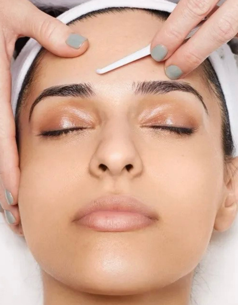 Dermaplane Facial