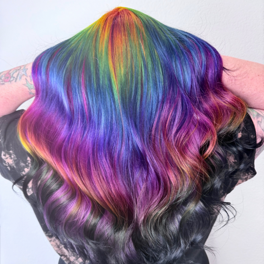 Lightning Service And Vivid Color at Purple Strand Beauty Salon in Las Vegas, NV