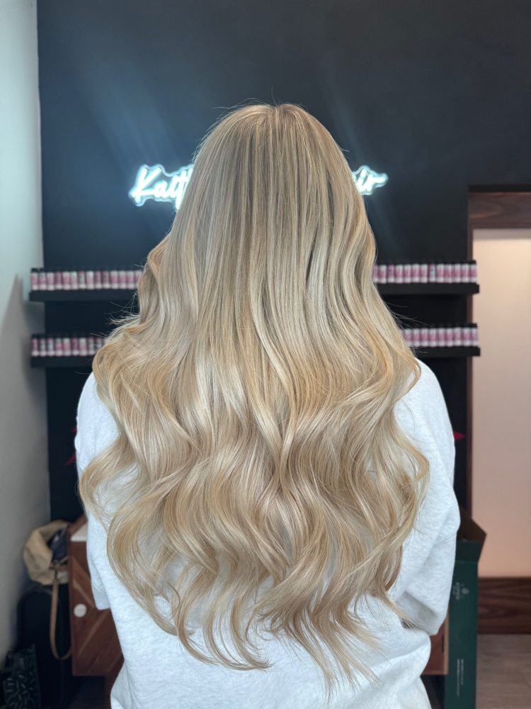 The Works “The Ultimate Blonde”