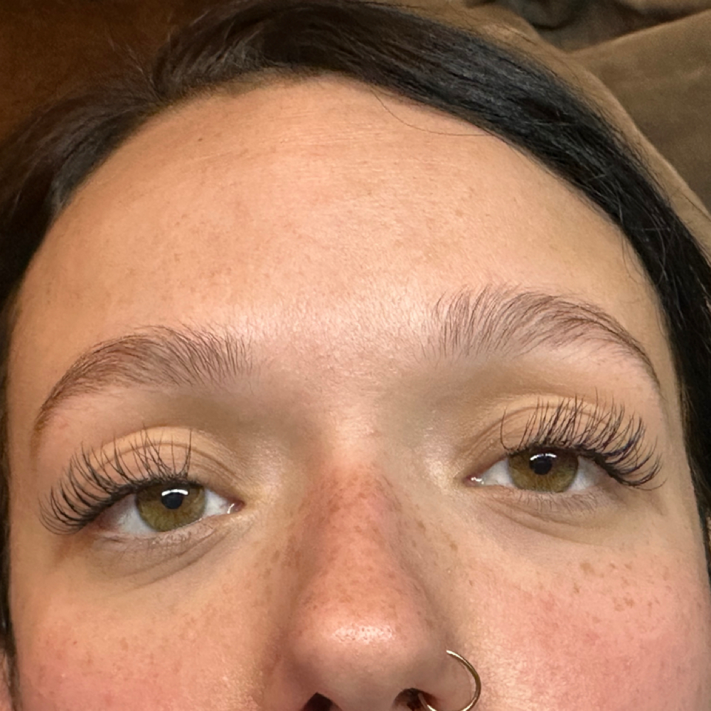 Classic Lash Extension Set at Lash & Tell in Indianapolis, IN