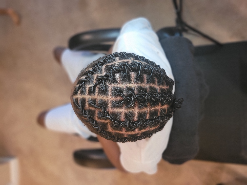 Loc Retwist (Select Style Next)