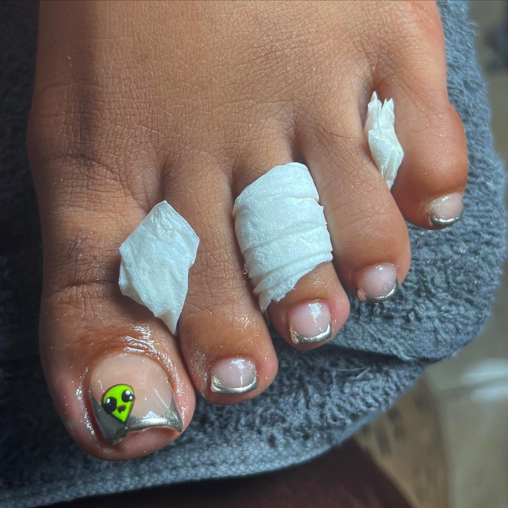 Toe Designs