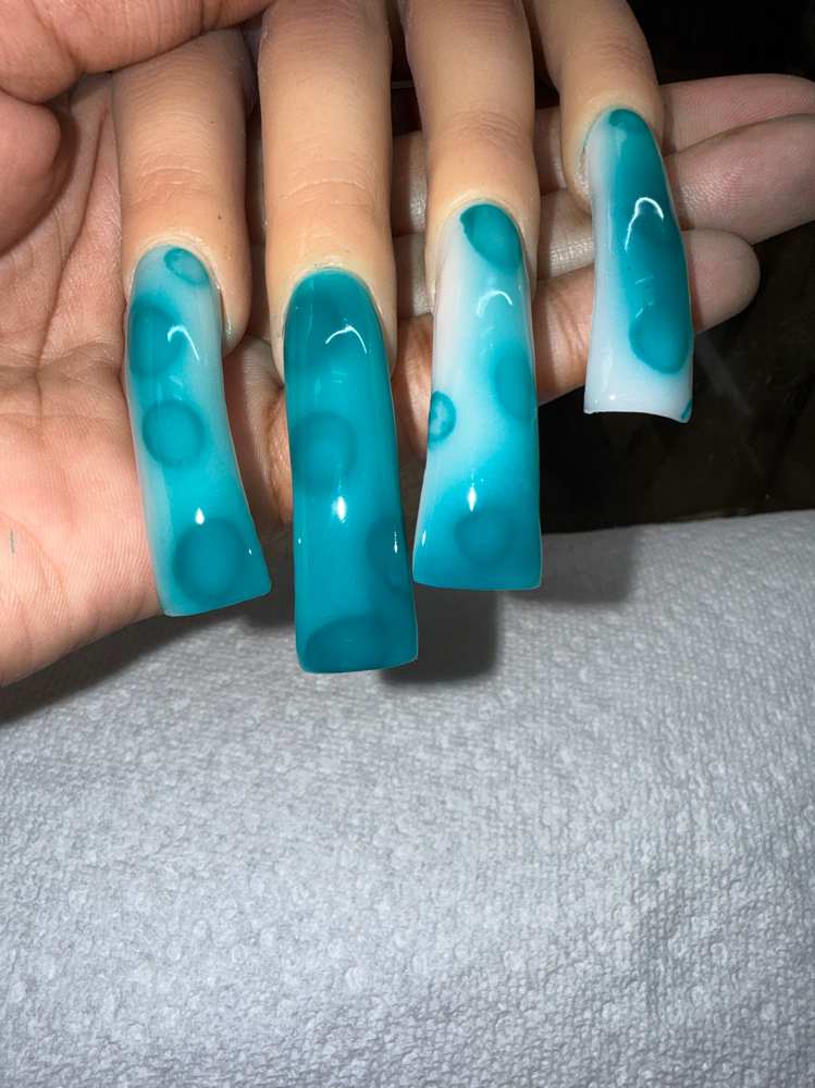 Airbrush Nail Art