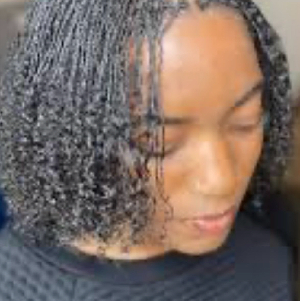 Microloc Retightening at Vanité Hair Studio in Colonie, NY