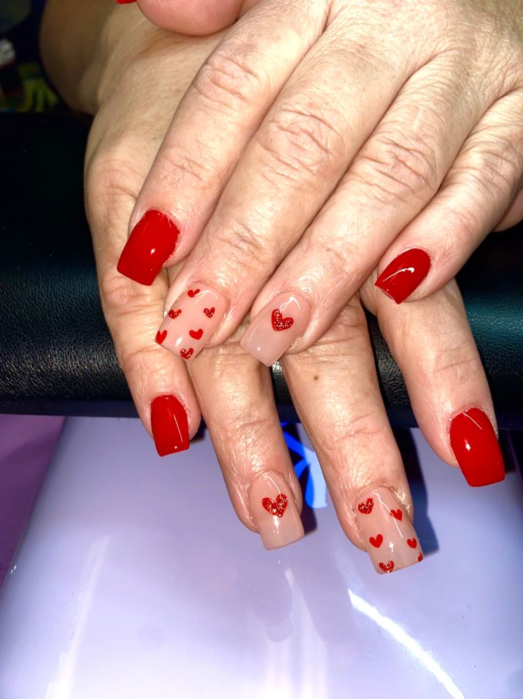 Short (1-3 Magnets) Acrylic nails