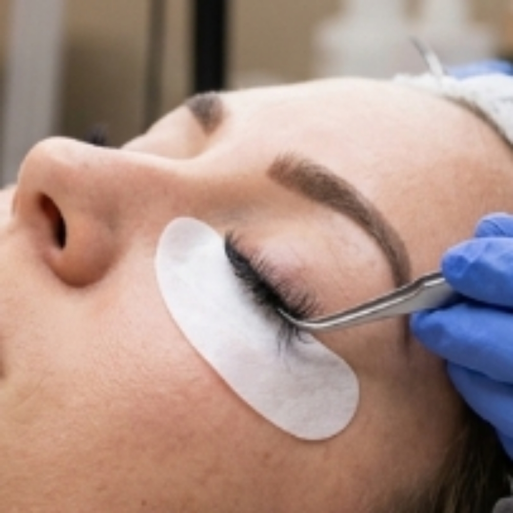 Lashes Refill 1 Week at Vera Beauty Lab in Houston, TX