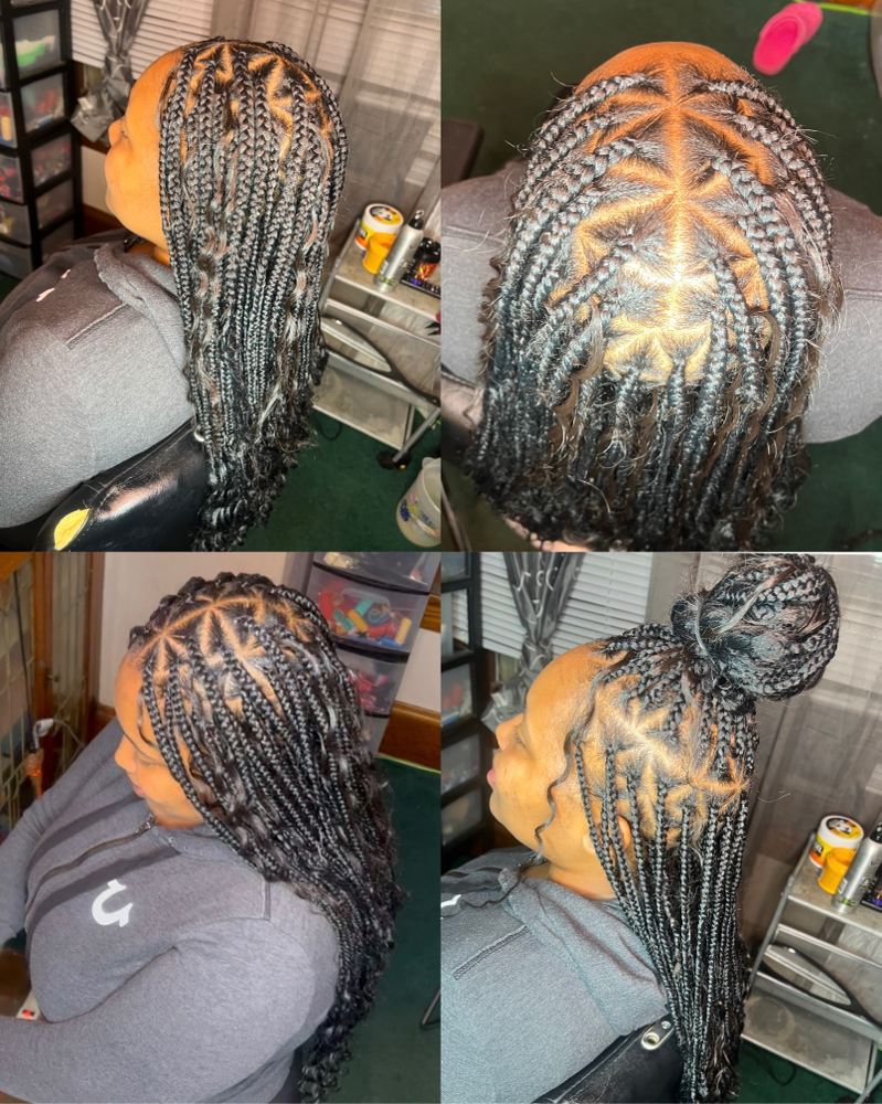 Triangle Part Knotless (Mid Back)