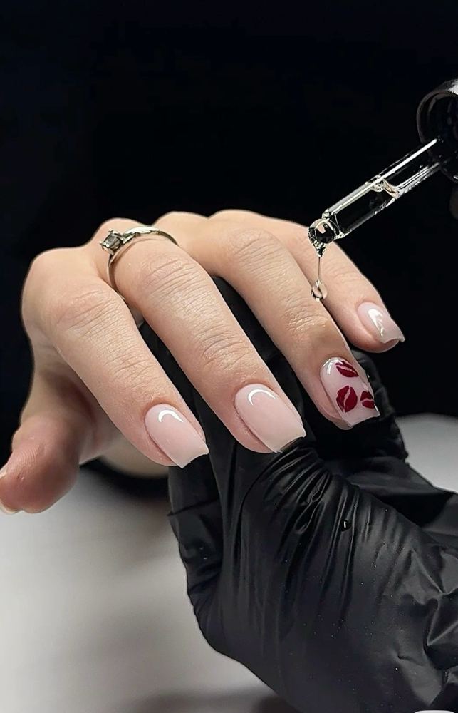 Nail Art at Luxe After Dark in London, OH