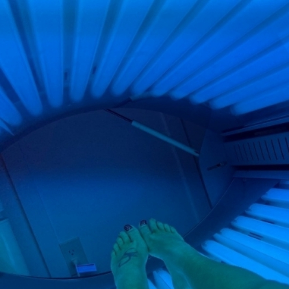 March Special 10 Tans at Grace & Glow Studio LLC in Lynden, WA