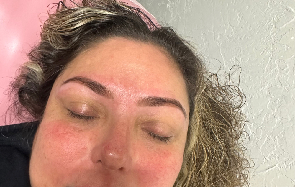 Eyebrow Wax With Mapping