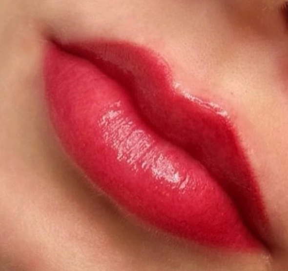 Lip Blushing