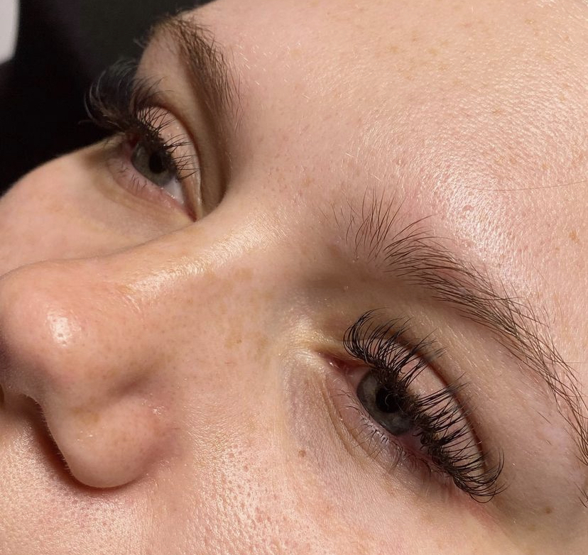 Classic Lash Extensions (Full Set)