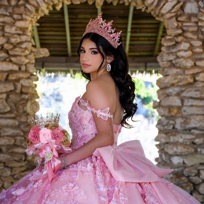 Quinceañera Makeup at Gaby  L. MUA in Universal City, TX