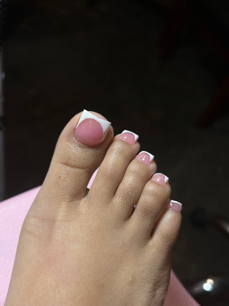 Dry French Pedicure