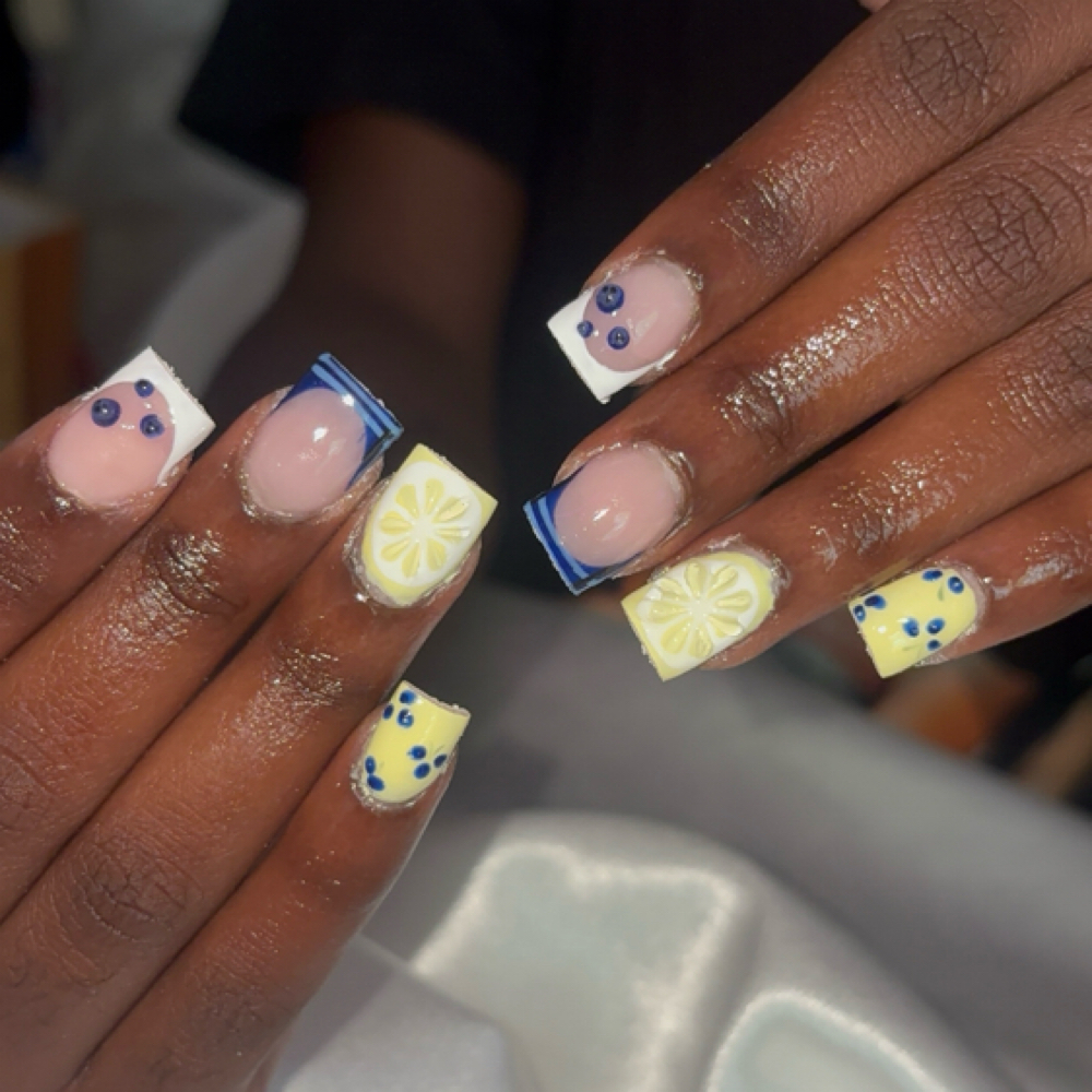 Short Full Set - Acrylic at Nailzzbymariah in ALEXANDRIA, VA