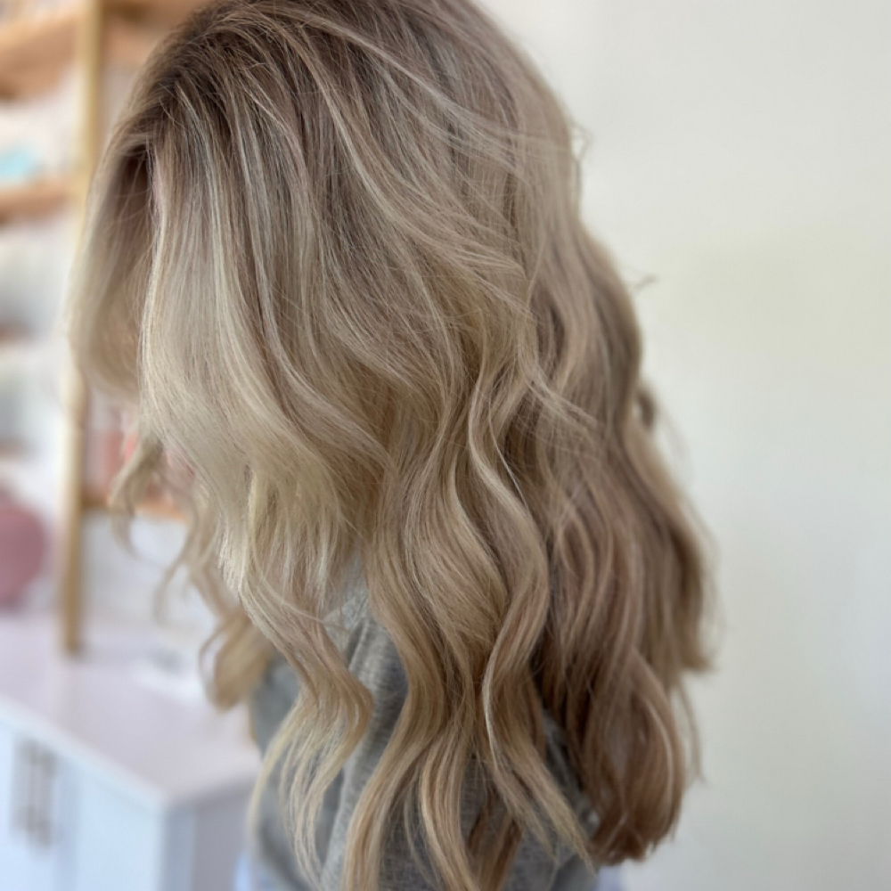 Blowout at Mandy Does My Hair in Clarksville, TN