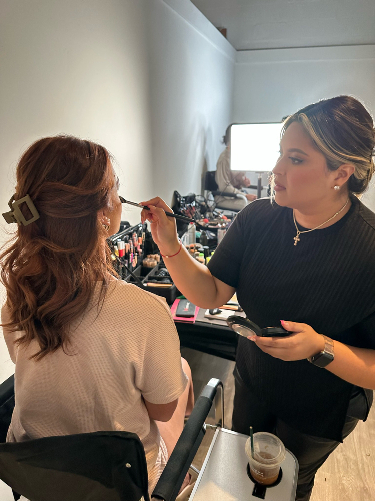 Makeup Group Class