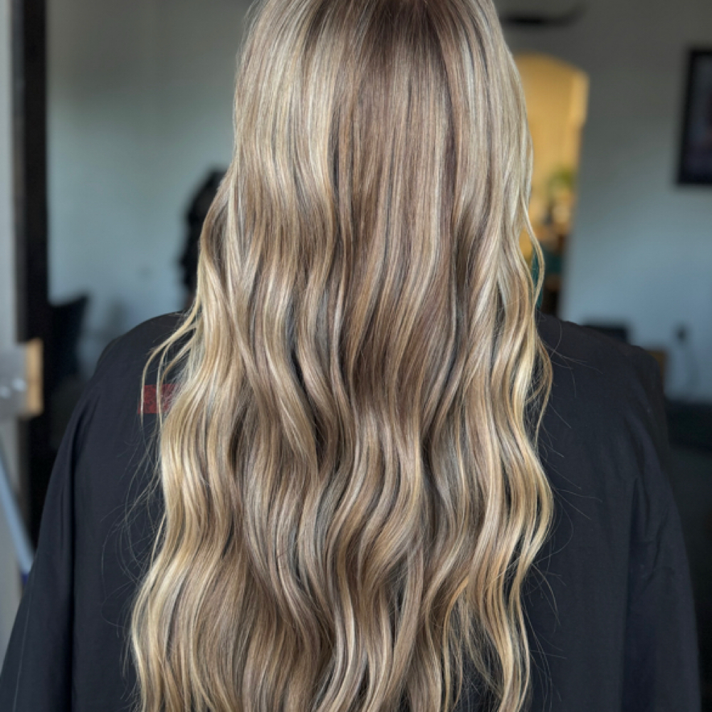 Maximum Blonde (full foil) at Oak & Mane Beauty Lounge in Plymouth, CA