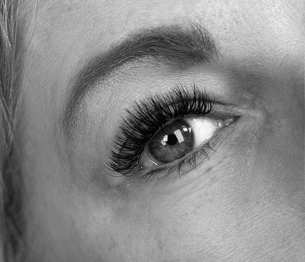 Hybrid Lash Extensions