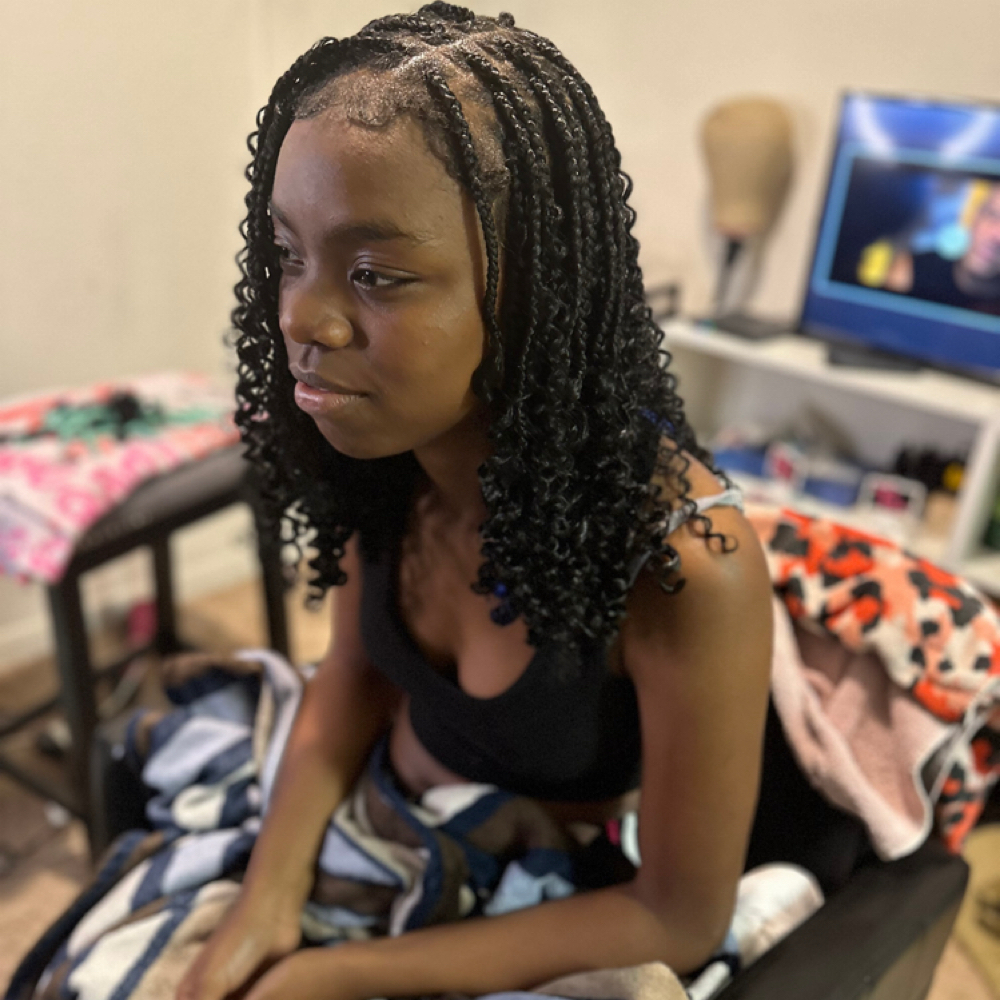 Smedium Boho Knotless (Bob Length) at Braids By Nerissa in Houston, TX