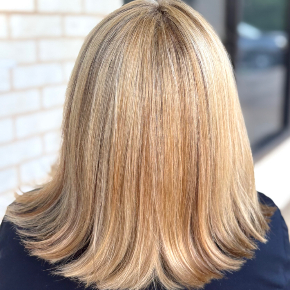 Full Blonding at RY&Co. in Bullard, TX