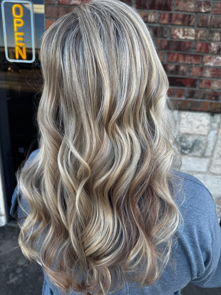Full Highlight at Vanessa Burke Hairstylze in Rockwall, TX