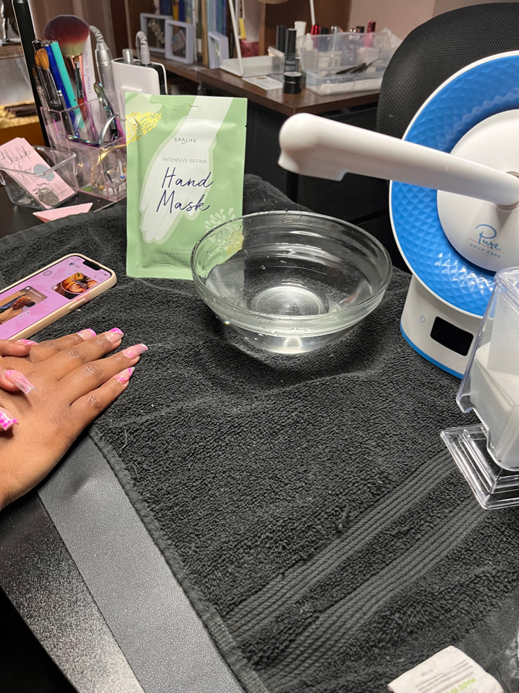Deep Exfoliation Hand Scrub & Steam