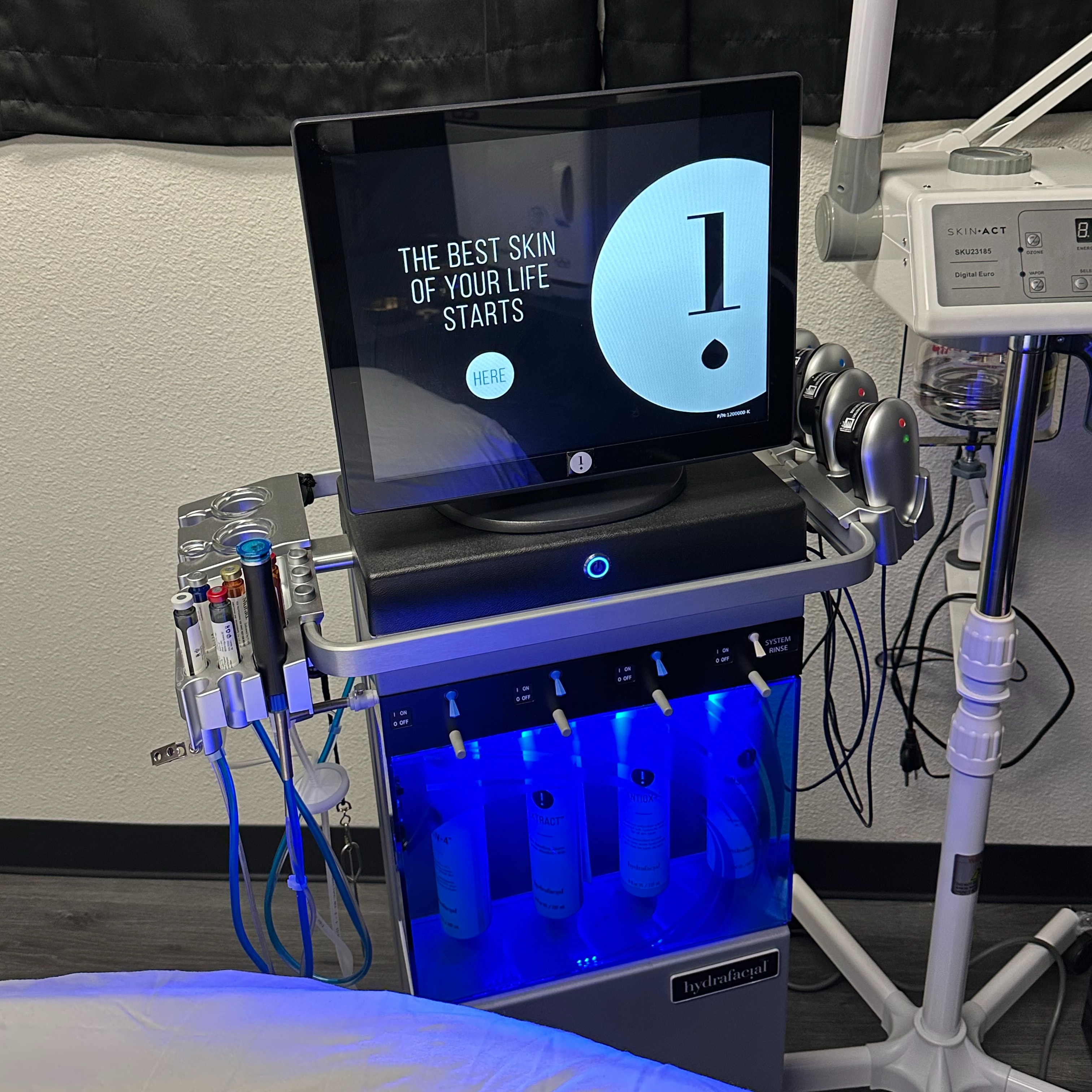 Platinum Hydrafacial at Radiant Esthetics in Salem, OR